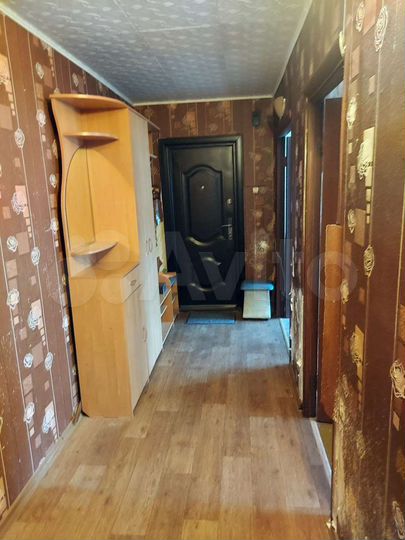 3-к. квартира, 64 м², 1/9 эт.