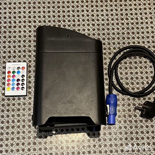 LED прожектора c встроенными аккумуляторами