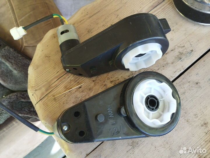 Редуктор на детский электромобиль