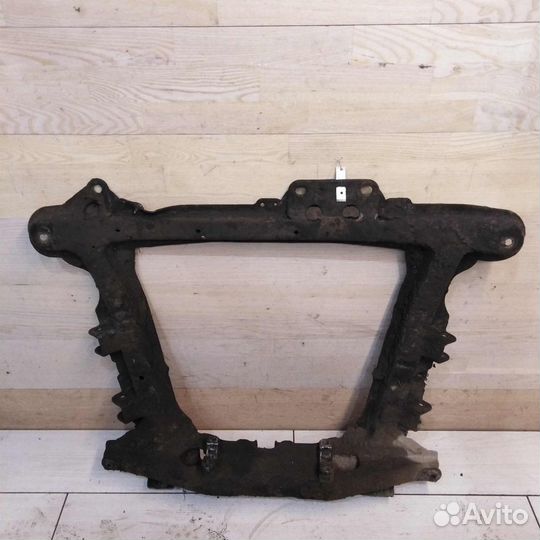 Балка передняя подрамник Renault Kangoo I до рест