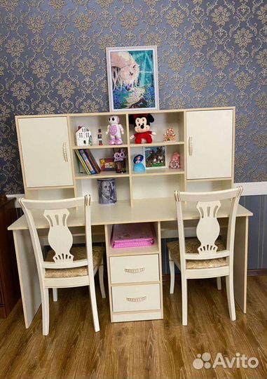 Компьютерный стол