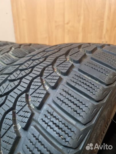 Bridgestone Blizzak LM-32 225/40 R18