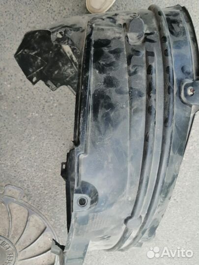 Подкрылок honda cr-v