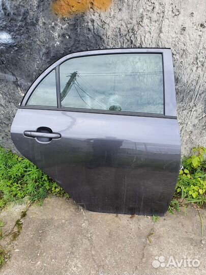 Дверь на toyota королла