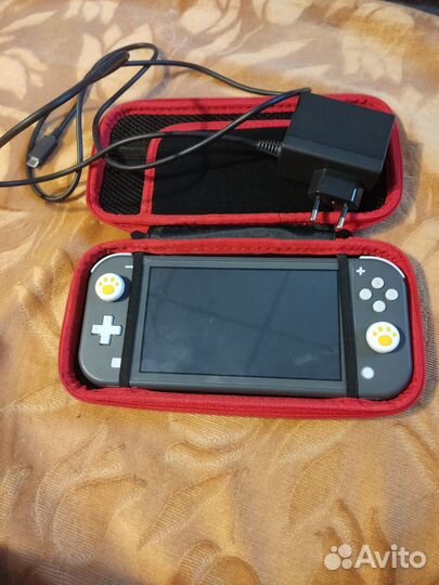 Прошитая Nintendo switch lite 1 ревизия комплект
