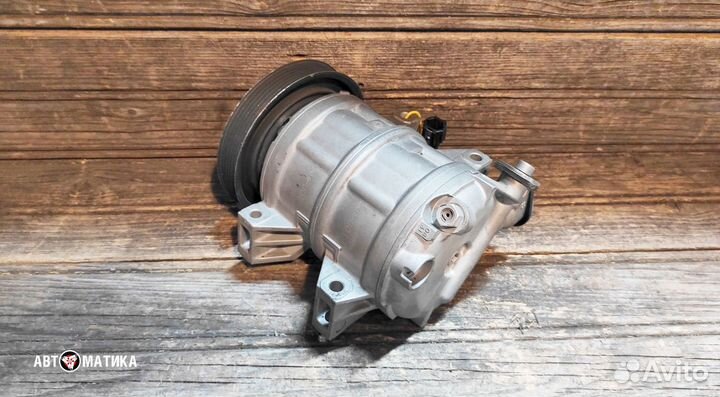 Компрессор кондиционера Nissan Serena C24 (99-05)