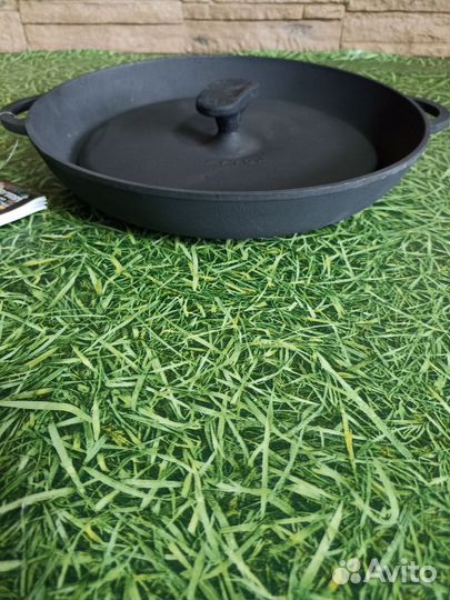 Сковорода- гриль чугунная с прессом, 26 см