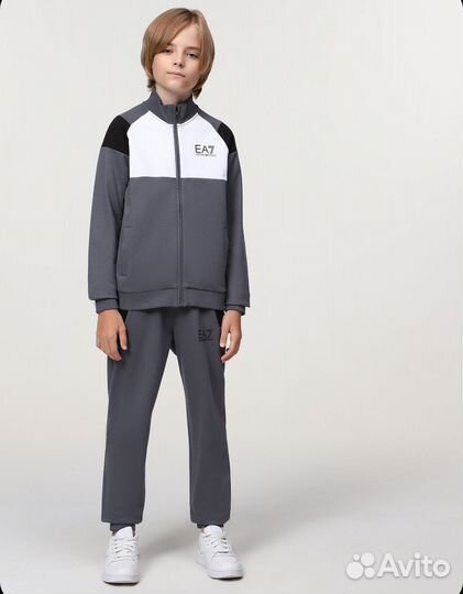 Спортивный костюм emporio armani ea7