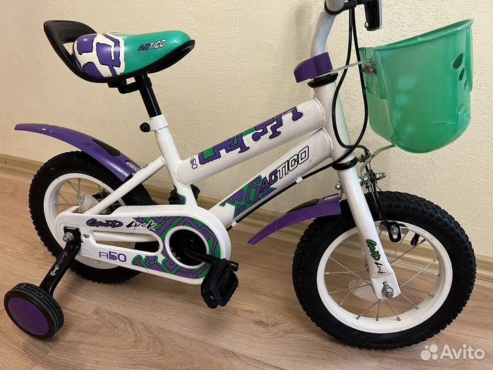 Детский велосипед 12 дюймов