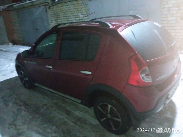 Renault Sandero Stepway 1.6 МТ, 2012, 150 000 км