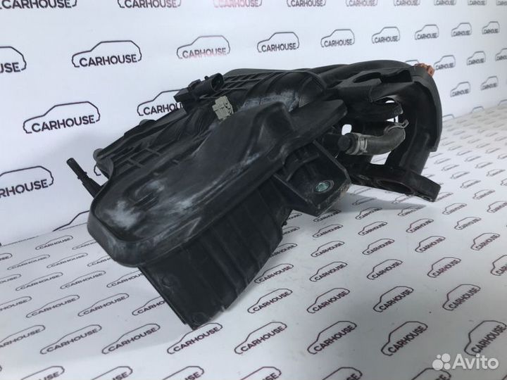 Коллектор впускной Renault Fluence 1.6 2014