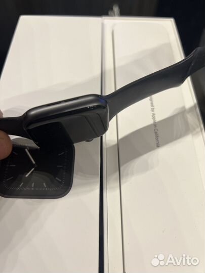 Apple Watch Series 5 44mm
