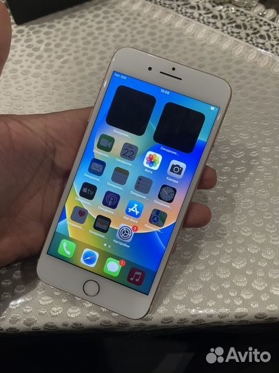 iPhone 8 Plus, 64 ГБ