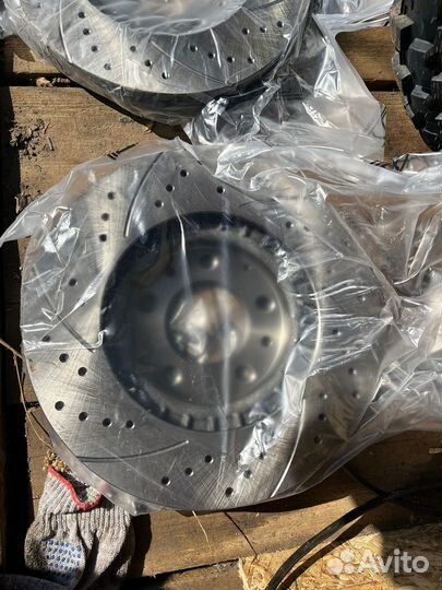 Передние тормозные диски Mazda CX7