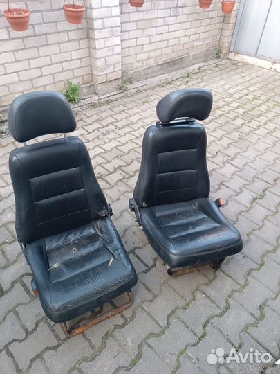 Передние сиденья ваз 2114