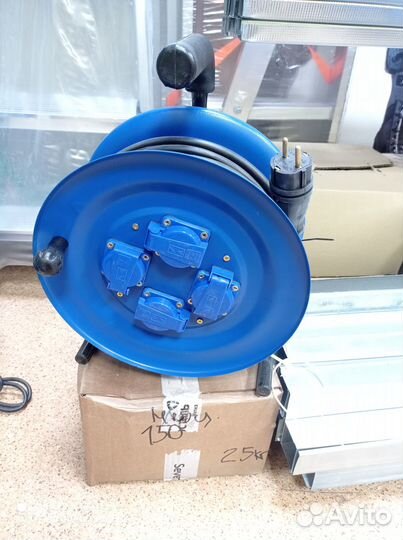 Удлинитель на катушке