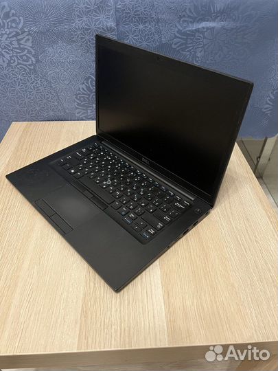 Ноутбук dell latitude 7490