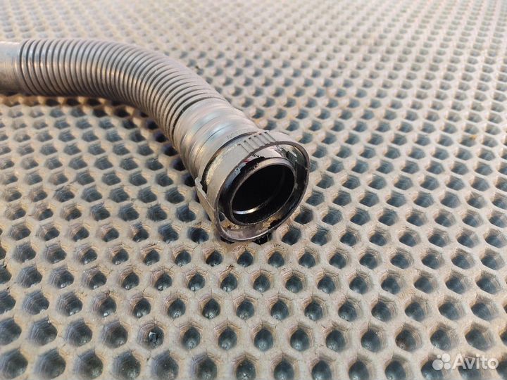 1638930 Трубка маслозаливной горловины Daf XF105