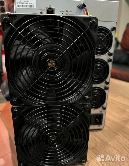 Асик Antminer S19 90Th J1-11 126 чипов