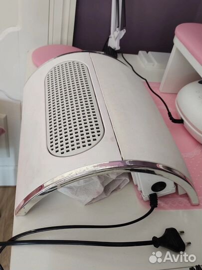 Маникюрный пылесос