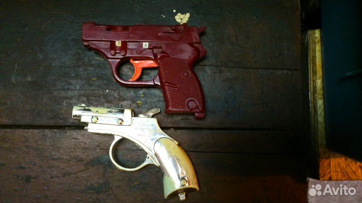 Игрушки из пластмассы СССР