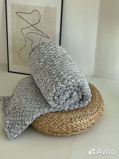 Плед пушистый плюшевый ручной работы Alize Puffy