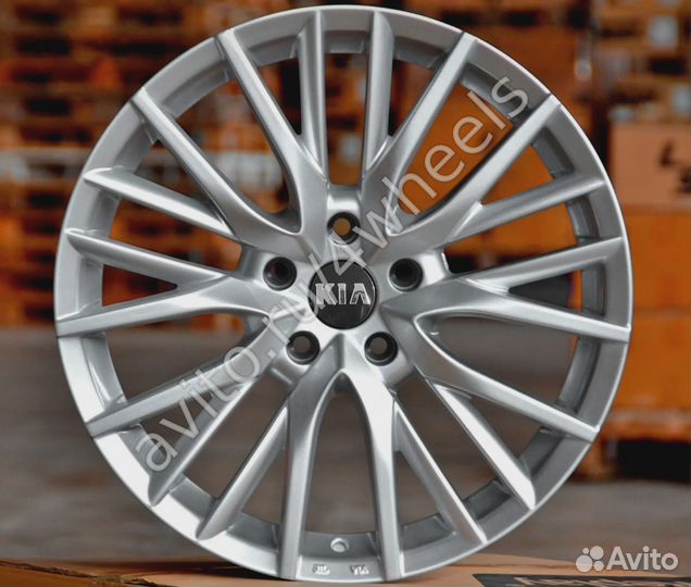 Диски Kia Stinger R18