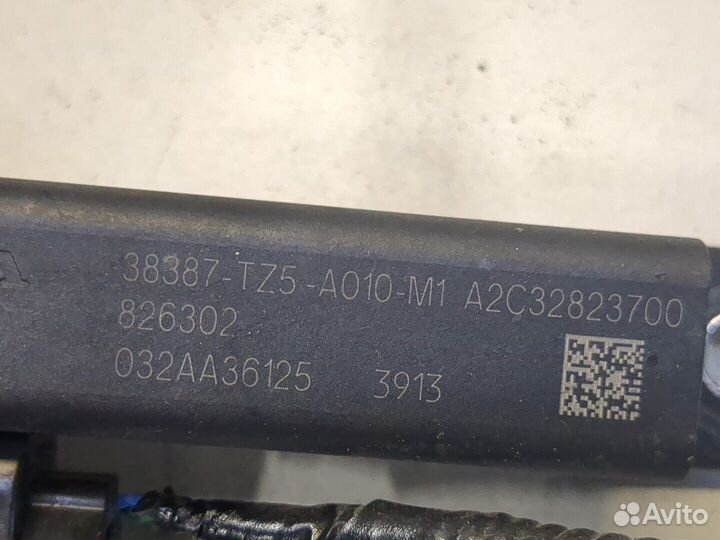 Антенна Acura TLX, 2019