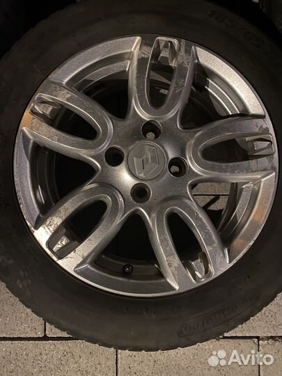 Диски r15 комплект с 3 шинами largus/ renault