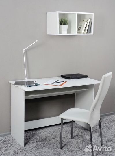 Стол компьютерный