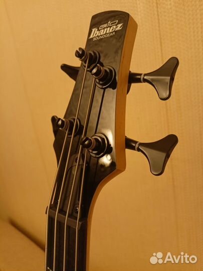 Бас гитара ibanez