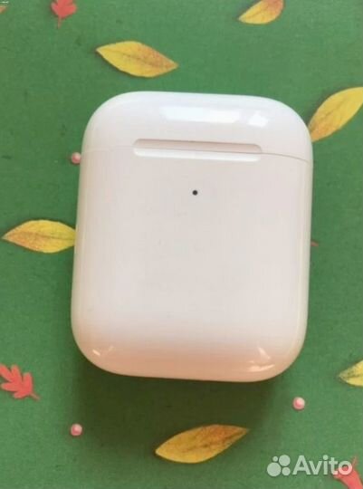 Airpods 2 кейс бу оригинальный