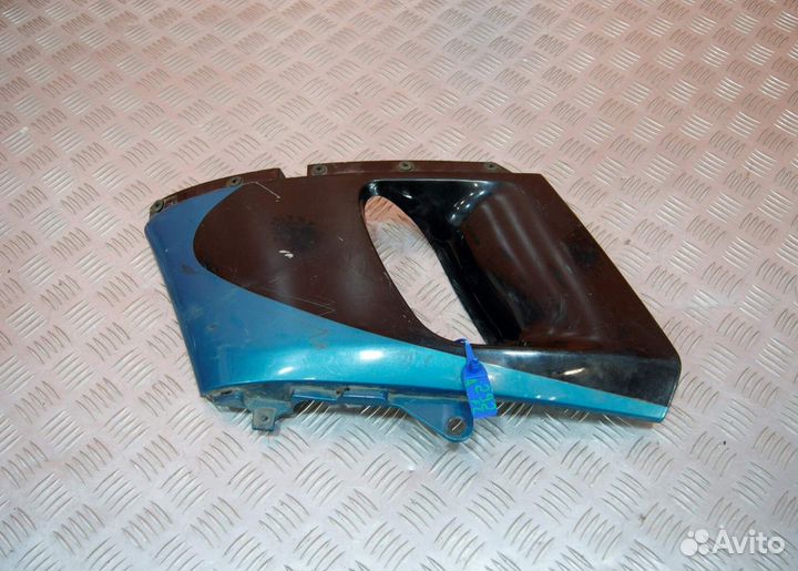 Пластик боковой Kawasaki ZZR400-2