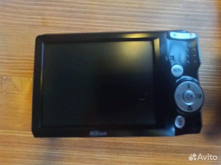 Компактный фотоаппарат nikon coolpix L20