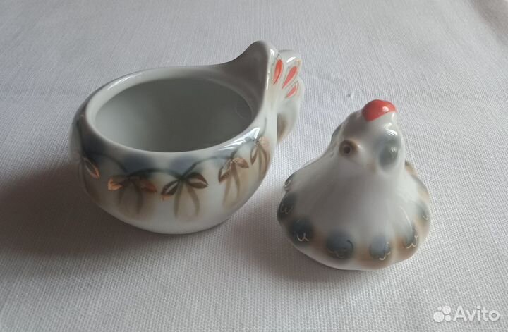 Фарфоровая статуэтка-горчичница 