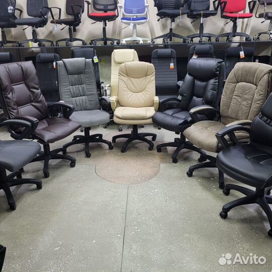 Компьютерное кресло