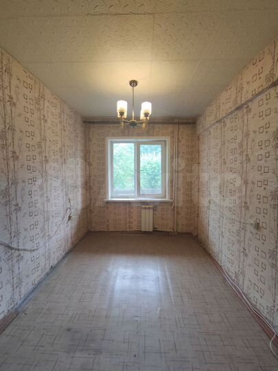 3-к. квартира, 55 м², 2/5 эт.