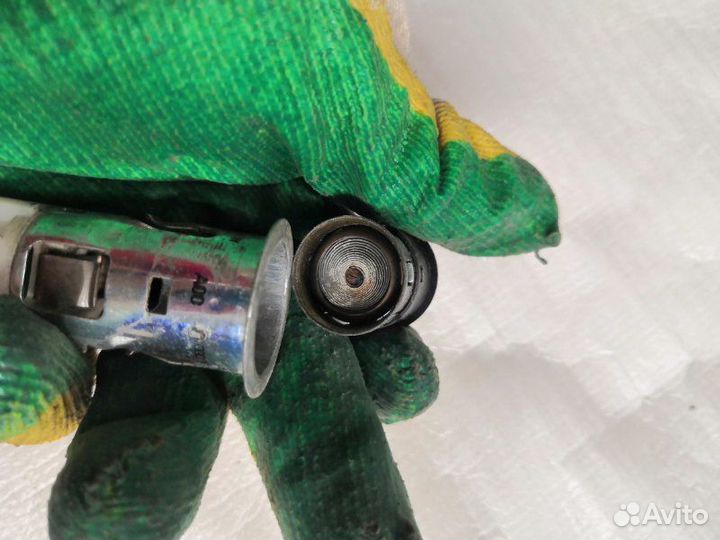 Прикуриватель Volkswagen Touran 1 2004