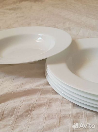 Тарелка 24 см