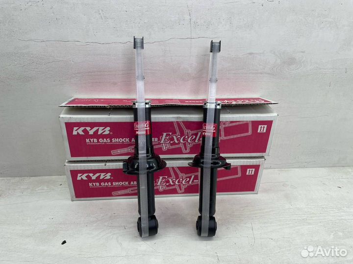 Стойки задние Mitsubishi outlander 2-3