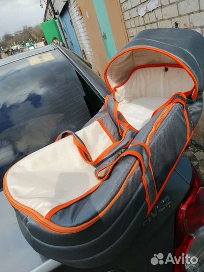 Коляска трансформер