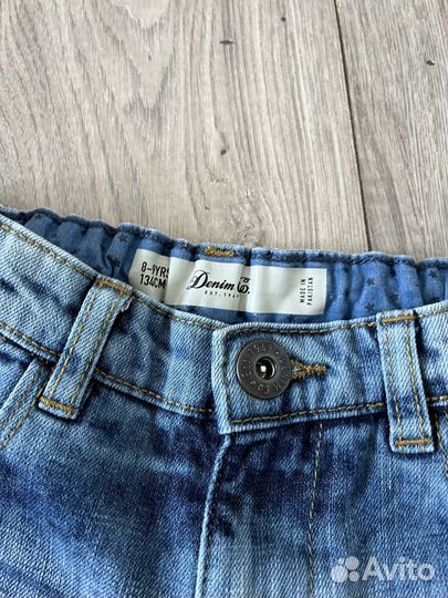 Джинсовые шорты+ футболка 128/134