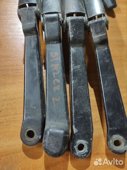 Поводок стеклоочистителя Chevrolet trailblazer 2