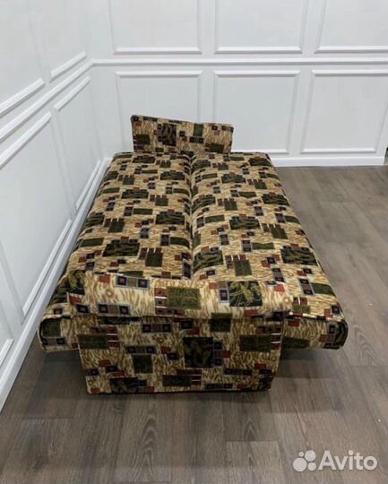 Диван книжка 014