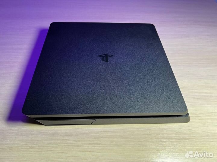 Playstation 4 slim + 110 игр