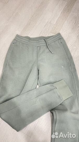 Спортивный костюм reebok женский