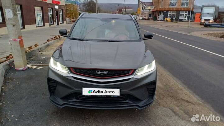 Geely Coolray 1.5 AMT, 2022, 18 000 км
