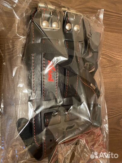 Крюки на ноги (Гравитационные ботинки)