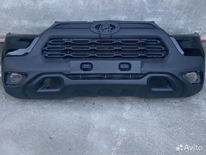 Бампер передний