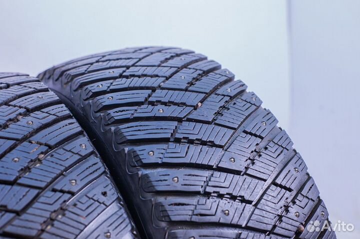 Goodyear UltraGrip Ice Arctic SUV 235/50 R19 103T